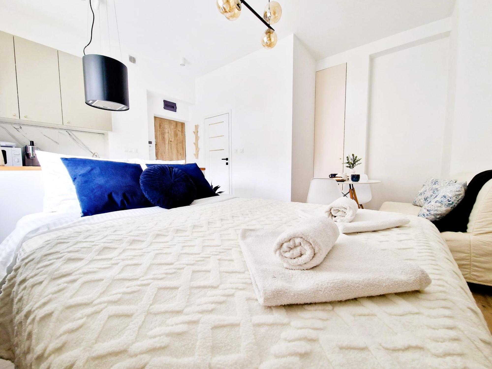 J&W Apartments Grojecka Glam Flat Warszawa Eksteriør bilde