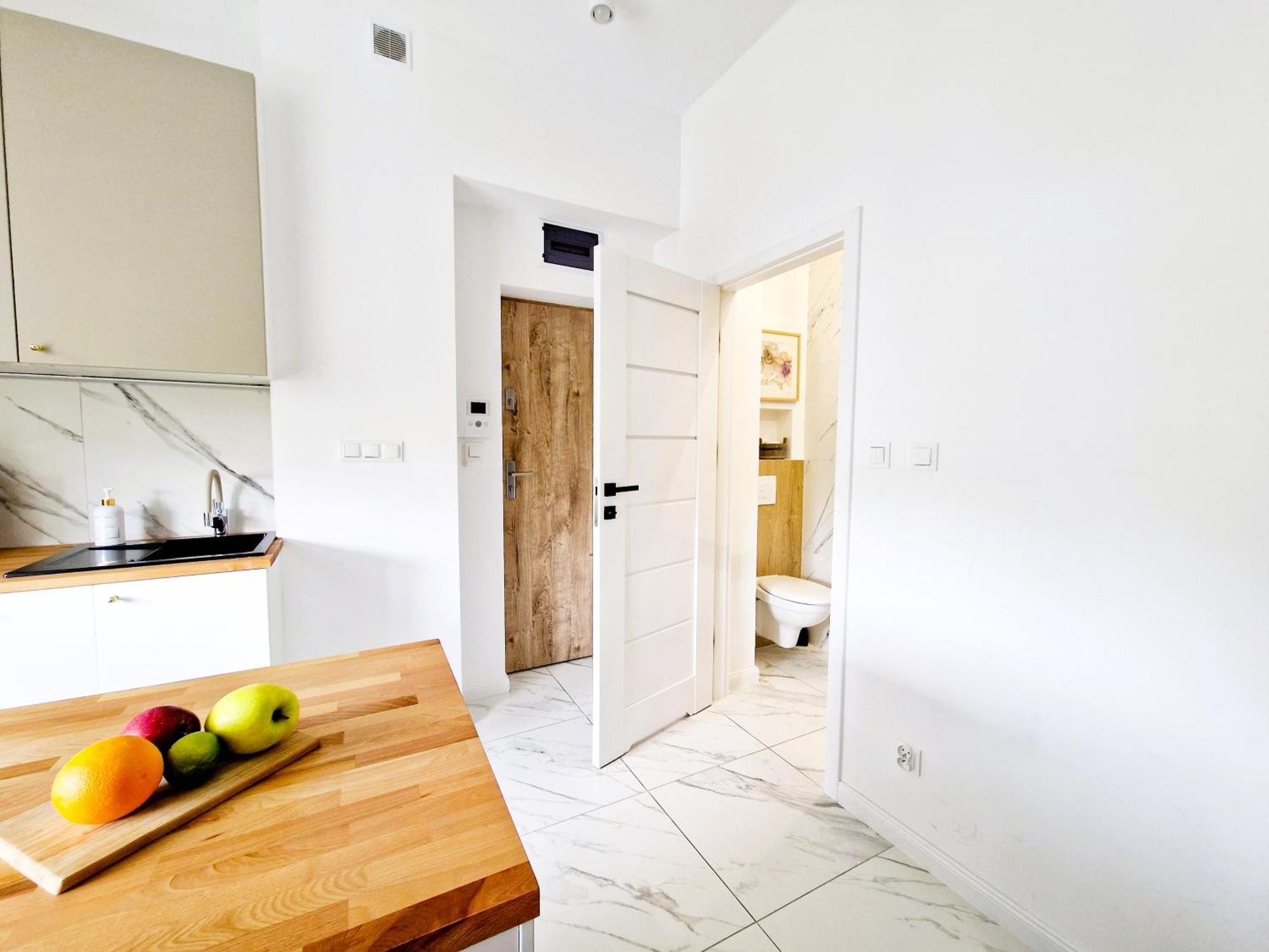 J&W Apartments Grojecka Glam Flat Warszawa Eksteriør bilde