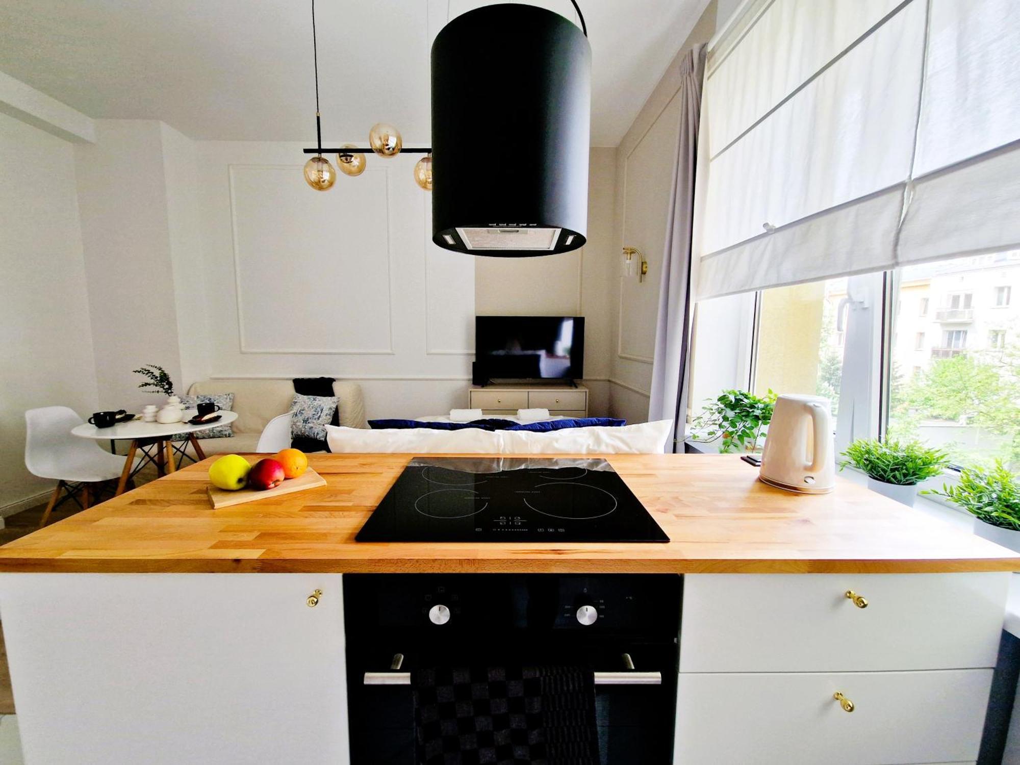 J&W Apartments Grojecka Glam Flat Warszawa Eksteriør bilde