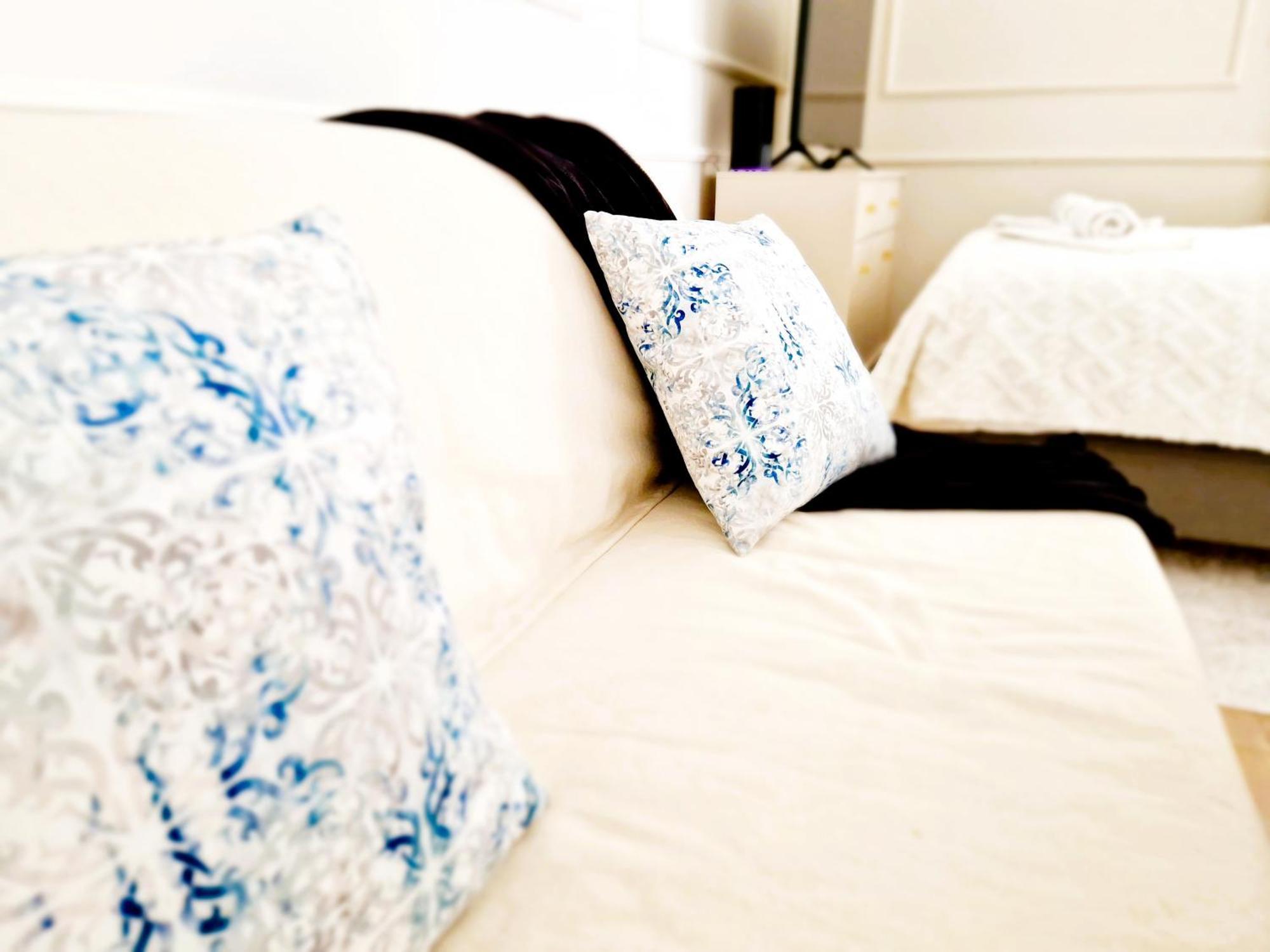 J&W Apartments Grojecka Glam Flat Warszawa Eksteriør bilde